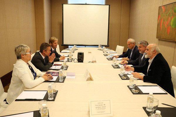 دیدار صالحی امیری با مسئولان کمیته بین المللی المپیک در جاکارتا