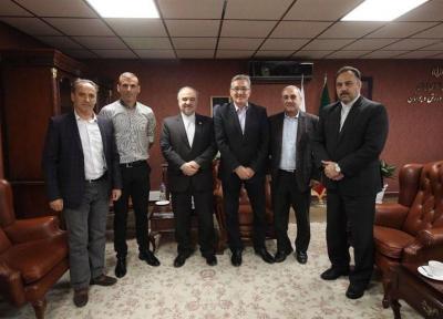 دیدار برانکو و سیدجلال حسینی با وزیر ورزش، سلطانی فر: امیدوارم پرسپولیس قهرمان آسیا گردد