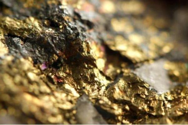 منشاء طلا در زمین پیدا شد