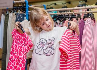 راهنمای خرید لباس بچگانه؛ 10 نکته مهم برای حضوری و آنلاین